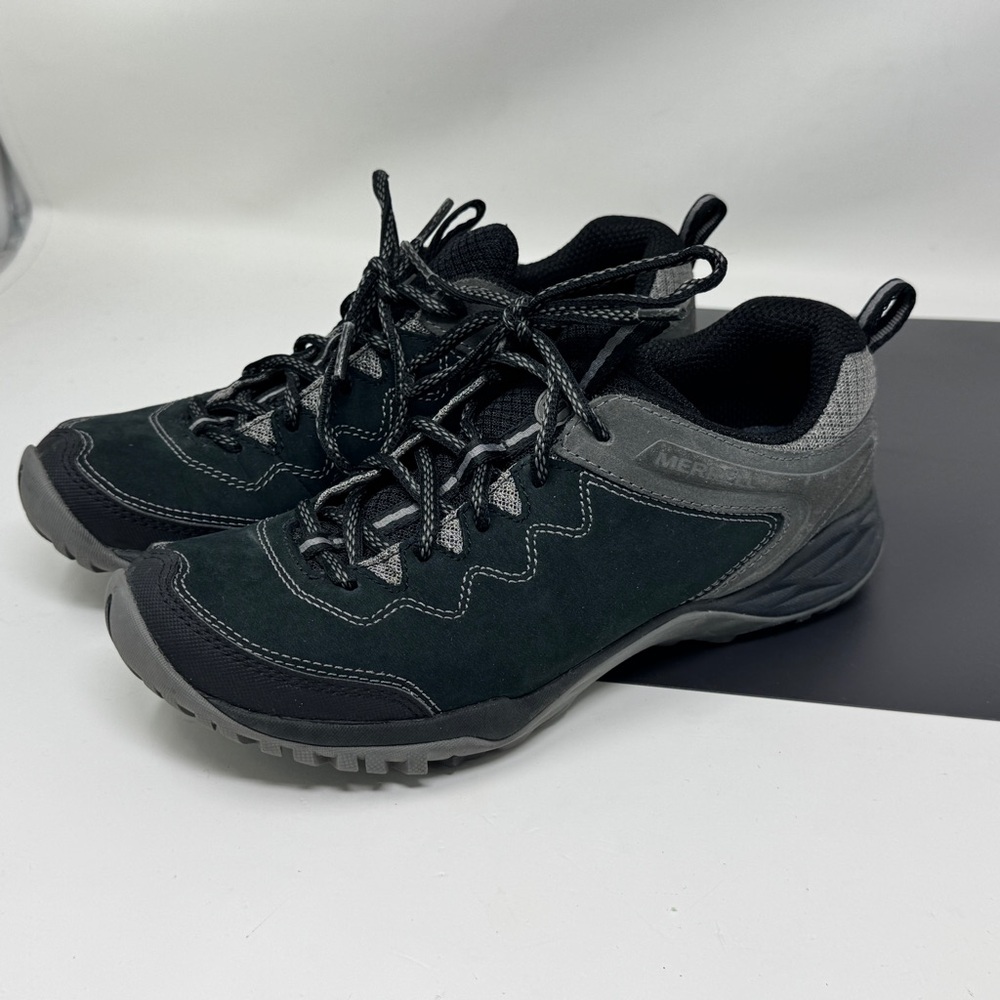 Merrell Siren Traveller Q2 Sz US 7.5 Women's Leather Hiking Shoes
